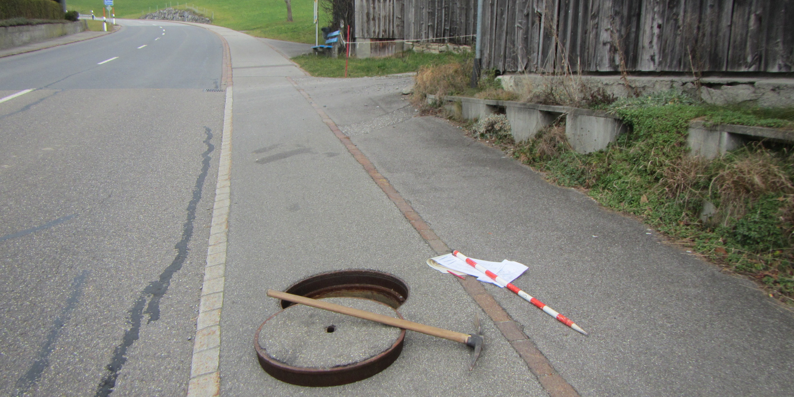 geomatik-geoinformationssysteme-strassenentwaesserung-schaellibaum